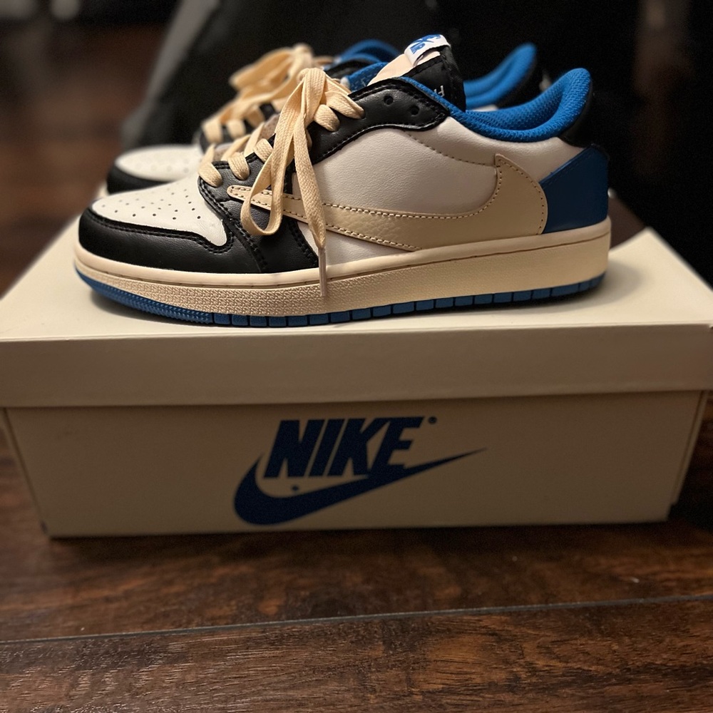 Travis scott Nike - Travis Scott x Air Jordan 1 size 7.5 men